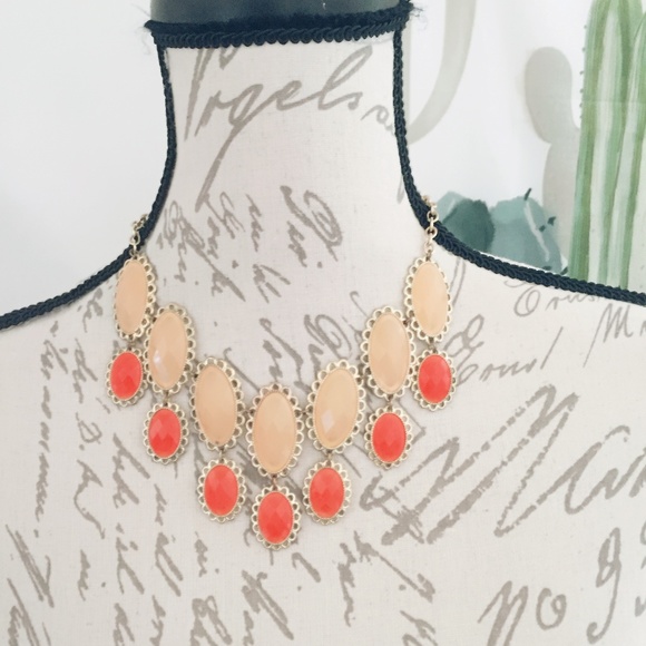 Jewelry - Peach and Coral Statement Necklace